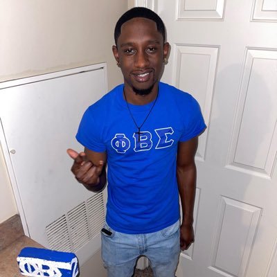 _Josh53's profile picture. UIUC ALUM | 1914🤟🏾|
