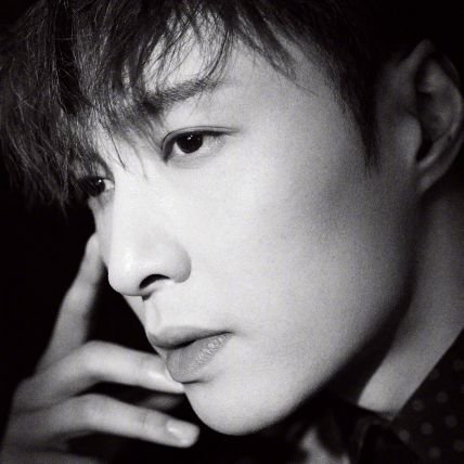 yixinglooped Profile Picture