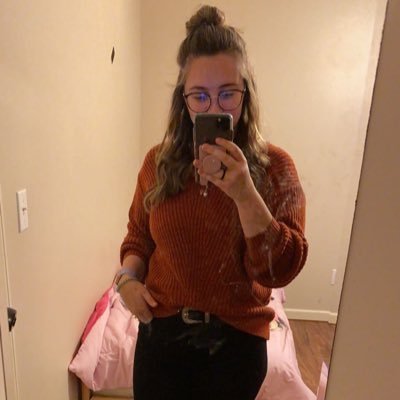 Navy Wife | Girl Mom | Brother of KKΨ | Math Teacher
