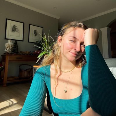 just your average feminist kill joy :) she/her