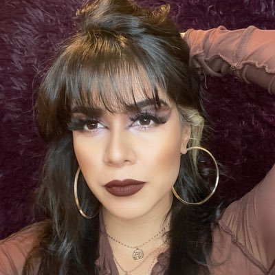 samiv008's profile picture. Hi my friends call me Ham....I’m a singer /songwriter and beauty enthusiast but I am also a very dorky but strong Leo ♌️. I also am also a fitness 👑
