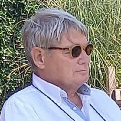 statema_sr's profile picture. 