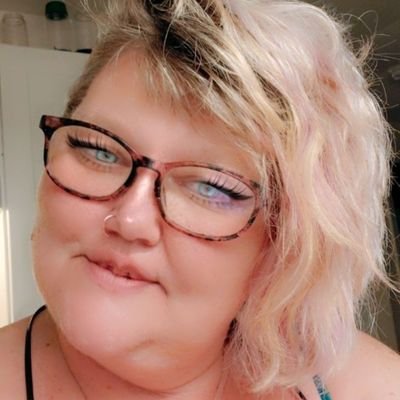 hschamp's profile picture. 