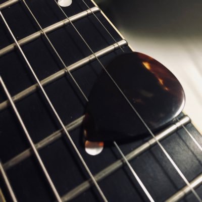 shino_nim's profile picture. 趣味・音楽アカウント ギターを弾きます