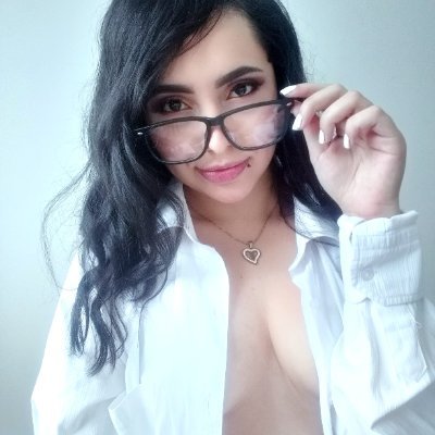 Sdv. Ifb ✌🏻
Model. 📸📡
Content creator.
Soñar es una de las cosas más atrayentes 🔥
Tap here 👇🏻