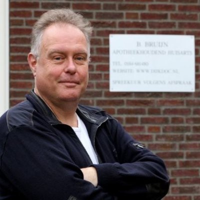 Apotheekhoudend huisarts. Inmiddels patiënt CML. BIG-99029692401 @bartissimus.bsky.social