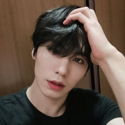 ‘ Do you stop believing in moon just because the sun comes up? ’ | fan account of @offclASTRO
