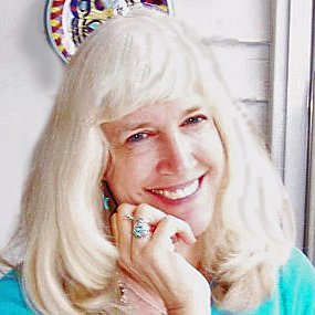 Awarded PB Author@S&S, Dial BFYR, Scholastic, Pelican, Sterling. Owner of The Nest and two rescue dogs and a cat that rule
https://t.co/4cPn2rXJ0y #SCBWI #STEAM