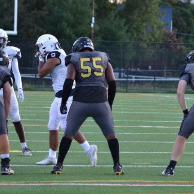 Hivi , Richard Montgomery High school (MD, Rockville) 2022🚀,(3.5)GPA, 🏈football OL/DL🏈💪🏽”-( 240lbs)-“💪🏽🏈”6’1”🏈