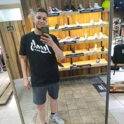 SantiMaidana10's profile picture. Al morir solo nos llevamos lo que disfrutamos.
If i cant be my own i feel better dead.

Luis Guillón.👽