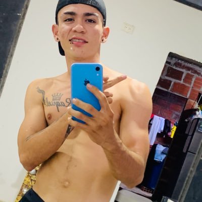 vendedor de contenido interesados escribir al privado🤤 pagos por paypal en dólares 😈. HETERO🤤🥵