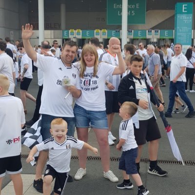 SteveWottonffc's profile picture. Dad of 6, Fulham fan since the early 80s, Manager of Halliford colts u8s