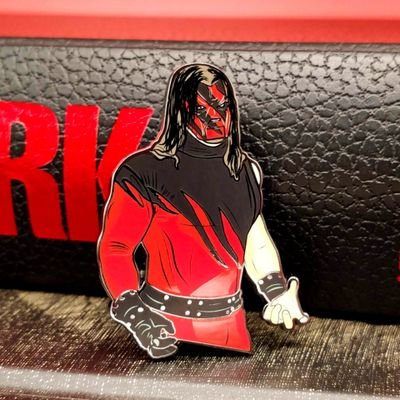 Makers of deluxe enamel pins.
Keep it Kayfabe!!