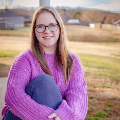 crafteacottage's profile picture. 