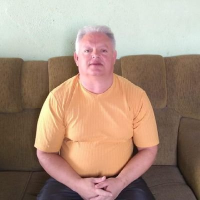 Eu sou um homem simples, humilde, educado e acima de tudo verdadeiro, gosto muito de realizar minhas atividades de fisioterapeuta e sou um amante da gastronomia