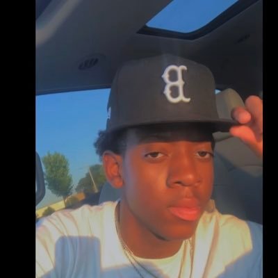 803QueG's profile picture. USN⚓️ #LLGN #LLW ❤️