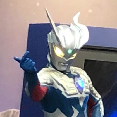 子供の頃からウルトラマンシリーズが好きだけど、本格的に推し活始めたのは2021年から、♀、最推しはゼロ、他にもセブン一門(セブン、獅子兄弟、Zくん)、ジャグも好き、ティガ世代、最近昭和をスローペースで履修中、30↓、無言フォロー失礼します!