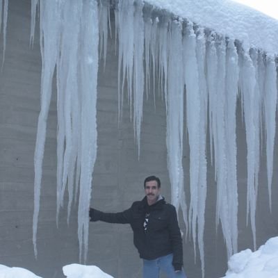 Ali23974083's profile picture. i'm simple