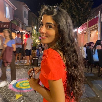 celiacastaeda's profile picture. La tortilla de patata siempre es redonda