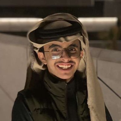 كائن بيولوجي يشحن الفراغ حوله للحفاظ على وظيفته التفاعلية ..