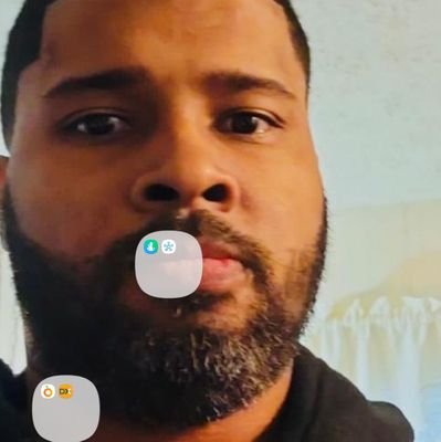 demarj29's profile picture. looking for that girl to be in my life