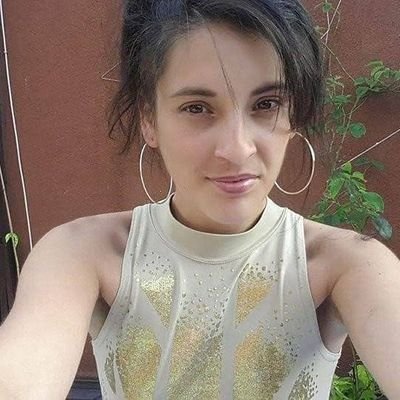 MariaEl57946927's profile picture. Bienvenu  les amis je me nomme  maria  ellena  je suis  fière  de mon boulot entant que vendeuses  dans une boutique commerciale