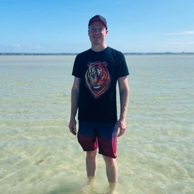 uwgb08's profile picture. Love all Wisconsin sports teams, horse racing, and Las Vegas. 2x NHC qualifier. 8th place 2022 Tampa Bay Downs High Rollers Contest.