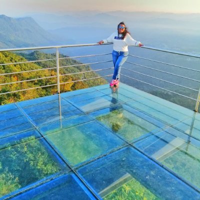 taniapicazo's profile picture. 🖤👩🏽🦱👩🏽⚖️⭐
Abogada penalista ⚖️👠💄🖋️📕