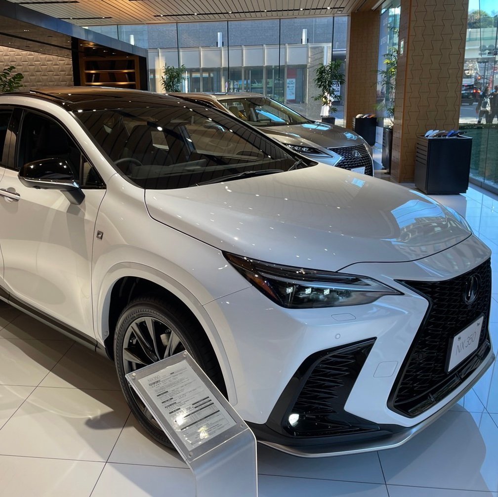 車アカウントです。
LEXUS NX350h Fsports納車待ち。2021年11月契約