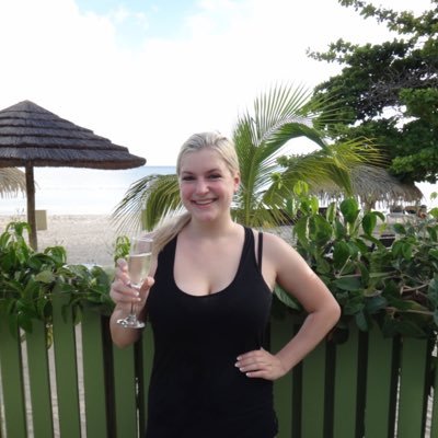 RoseTano17's profile picture. 