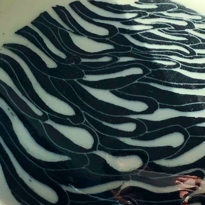 Art collector looking for anything unique and beautiful to build up my collection. Get in contact with anything interesting