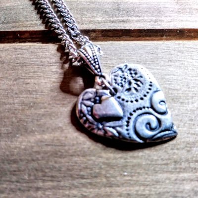 GoldwireJewelry's profile picture. Quality Jewelry at a Great Price Pewter-Stainless Steel -Lightweight-Quality https://t.co/w6Ak2hV8eJ  (352) 268-6656
