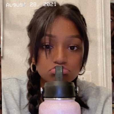 anjalighadii's profile picture. 