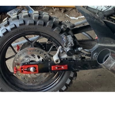 FastRedlight's profile picture. Just trying to get by it’s never too high