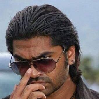 AgamudayarB's profile picture. 😎 தனித்தன்மை வாழ்க்கை வீழ்ந்து விடாது 🦁 🔥🚩🚩