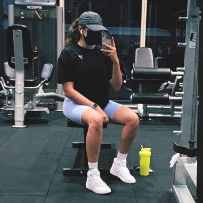 Get_smirfed's profile picture. professional multitasker