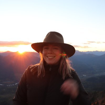 Communications @PagodaPR 🗞️
Made in Australia. Found in Scotland.
Queenslander through and through | Skier, hiker and history lover
🇦🇺🌞🎿🥾🫖🏕️