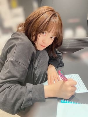 CwtAhIjxF9Ue2D4's profile picture. 