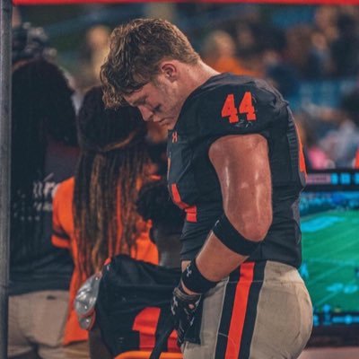 Hoover High School | DT, #44 | 6’0 ,260 | Junior | GPA-3.36 | Varsity Football | 205-500-0045 | Email: a.m.parrish2005@gmail.com |