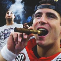 roku or firesticc. (@blaccthanos44) 's Twitter Profile