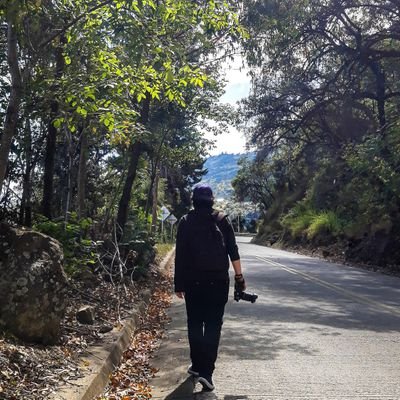 Unaleño, aprendo de fotografía.
Esta cuenta la manejaban cuatro personas ahora sólo los decepciono yo.