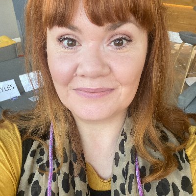 Telling stories: writing, presenting, performing/Content creator & communicator: health, arts, charities, ethical business. Theatre lover & Eurovision superfan