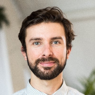 UX Research | Product Strategy | Service Design | Innovation by Design