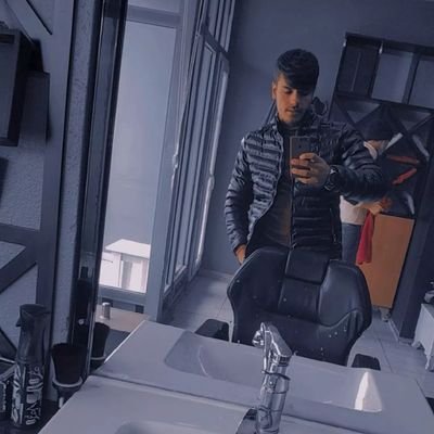 ###(sesizliğe gömülü kalbimle günahların arasında yıkılan gençliğim var sana hediye )