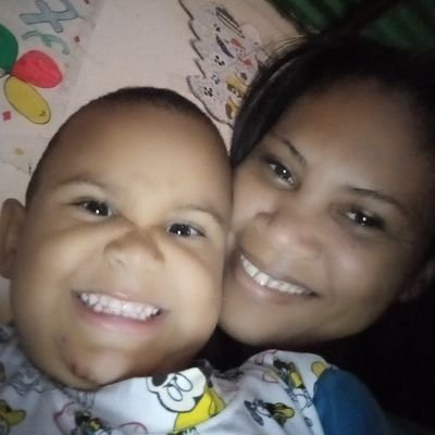 LuisaAndreinaC4's profile picture. Escuchar música