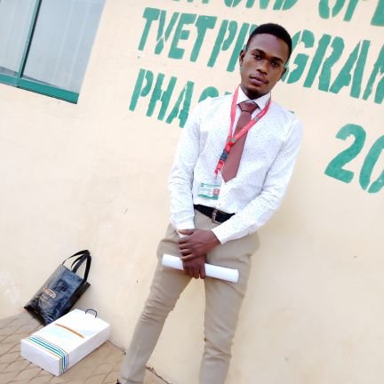 Olawale581's profile picture. 