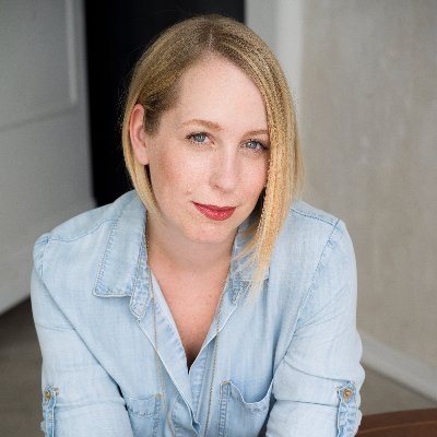 Agent @ Greenhouse Literary | formerly Senior Editor @ Random House Children's Books | PW Star Watch Honoree | ❤️ books, cats, & coffee in that order? | she/her