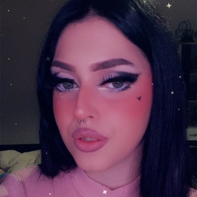 nataliasblogrs's profile picture. i post stupid shit that's on my mind