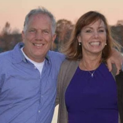 JohnSimplest's profile picture. If you are burned out from working a 9-5 and want to make money on YOUR TIME, then discover the pallet recycling business!

The Simplest Biz Training Course