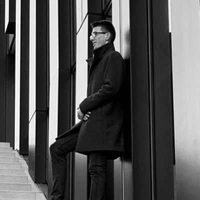 Valentin_Win10's profile picture. Economist advocating libertarianism 🦁